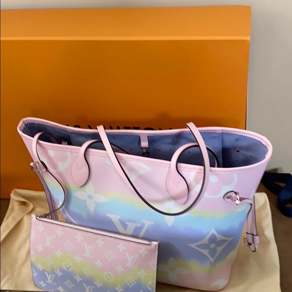 ‼️SOLD‼️ NWT! 💯% Authentic LV Escale Neverfull - Picture 2 of 12